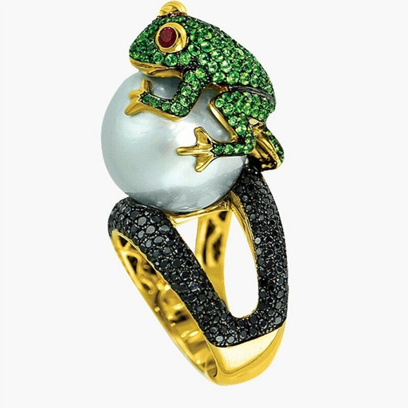 Elegant Frog Design Gold and Black Ring - Picture 1 of 4